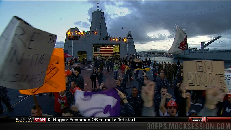 Illustration for article titled "Bring Hockey Back": Your Roundup Of The Best Signs Behind The College Gameday Crew